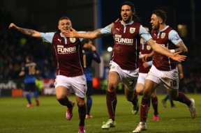 爱游戏官网-黑马球队诞生！一路逆袭晋级次轮(黑马篮球俱乐部)